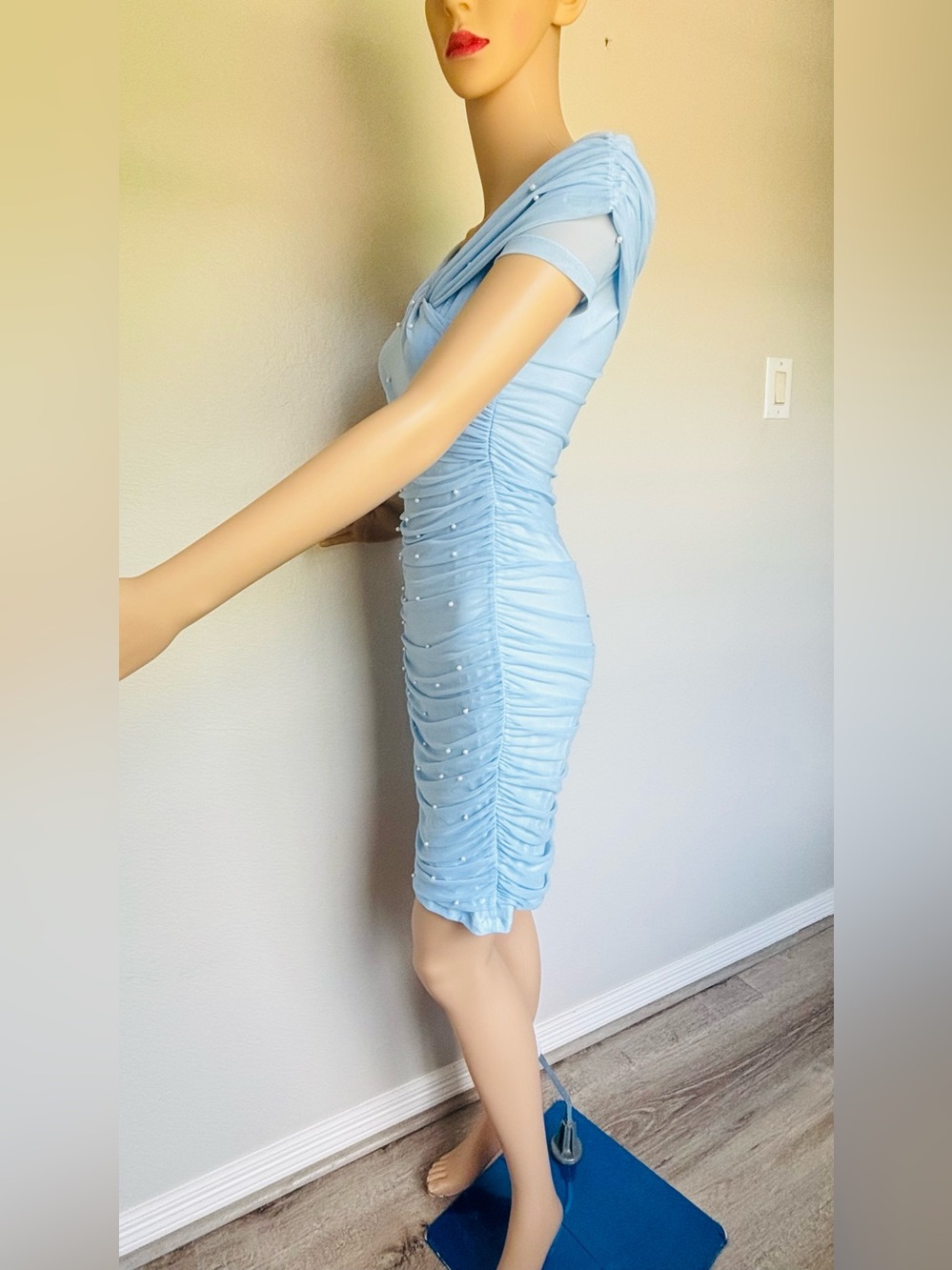 SHEIN Light Blue Pearl-Embellished Open Shoulder beaded Bodycon Dress - Picture 8 of 15